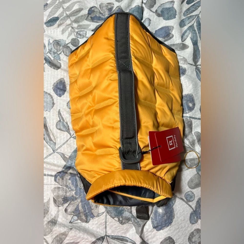 Yellow Reddy Flotation Dog Vest NWT Medium - Picture 2 of 7